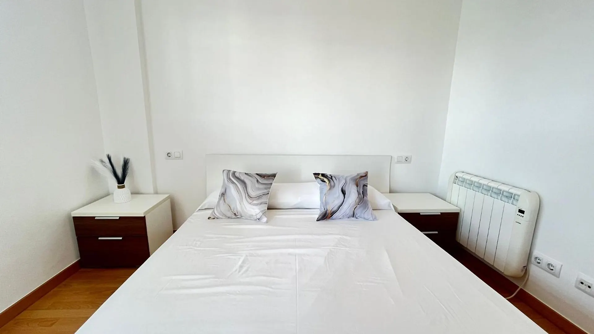 Apartamento Con Piscina En Roses 0*,