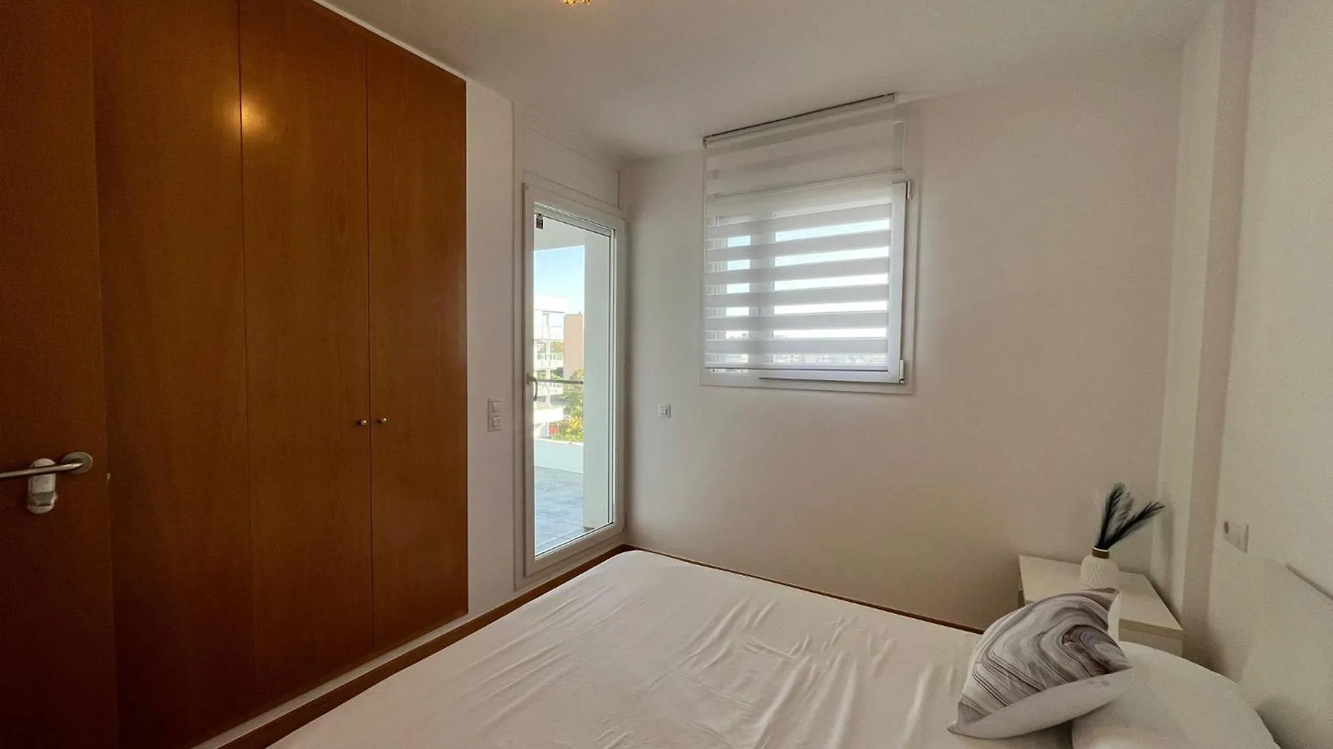 Apartamento Con Piscina En Roses