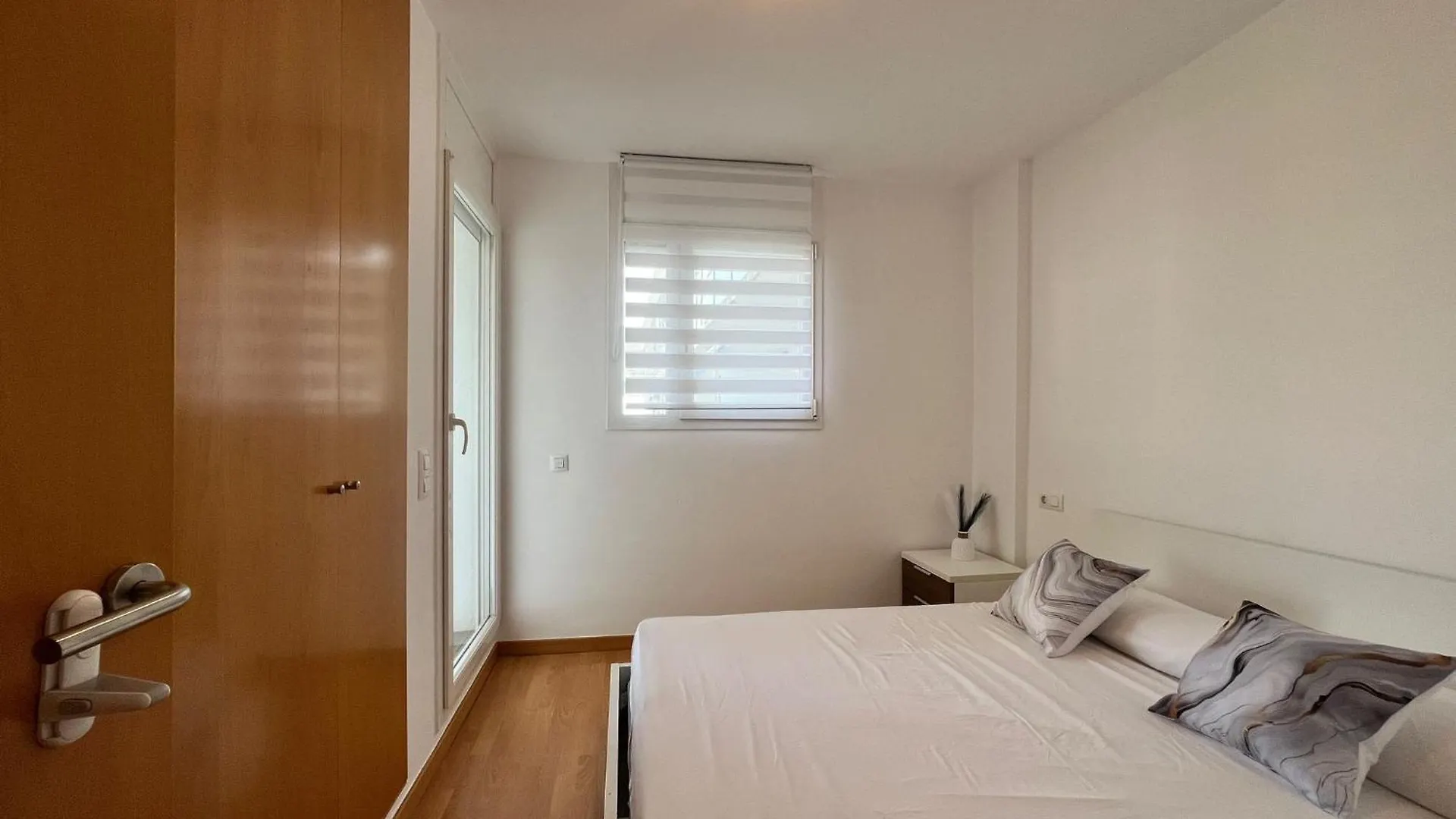 Apartamento Con Piscina En Roses